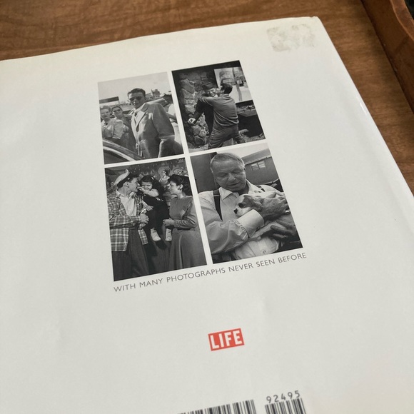 Remembering Sinatra A Life in pictures LIFE books New condition - Picture 2 of 8
